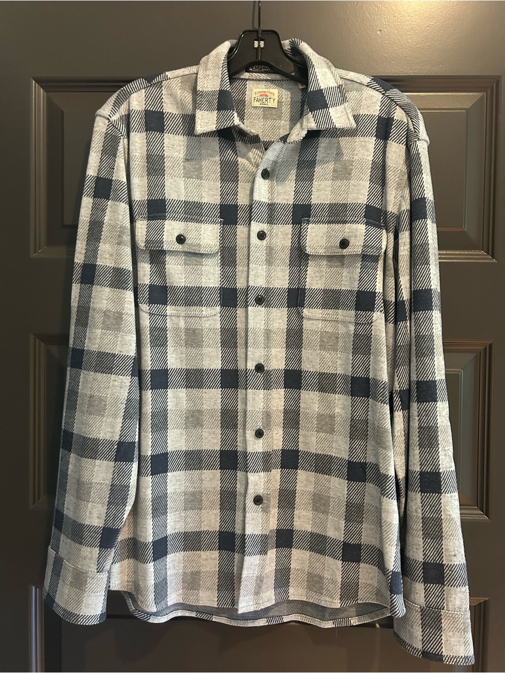 Faherty Legend Sweater Shirt Blue Gray Plaid M